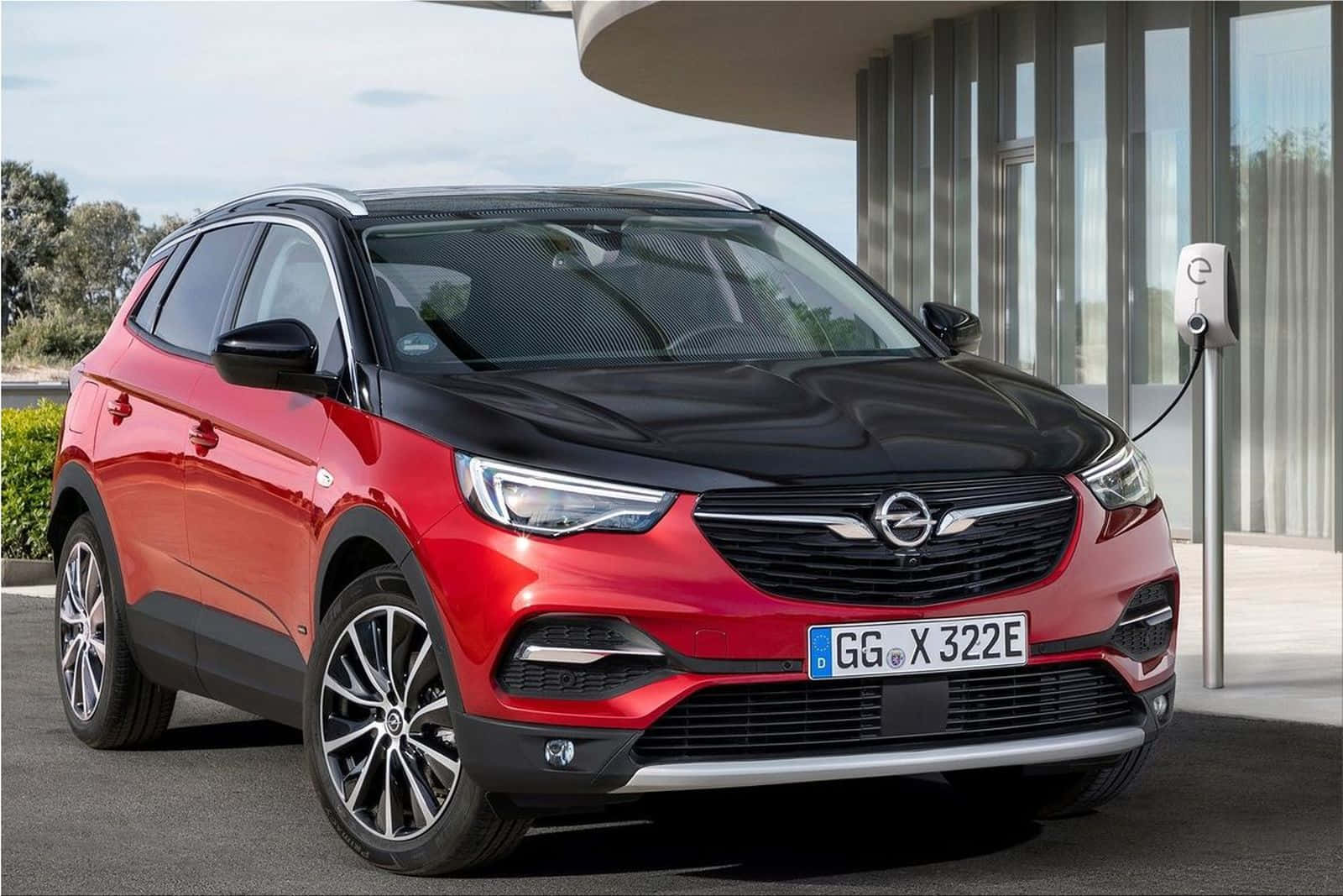 Opel Grandland X - A Perfect Blend of Style and Performance Wallpaper