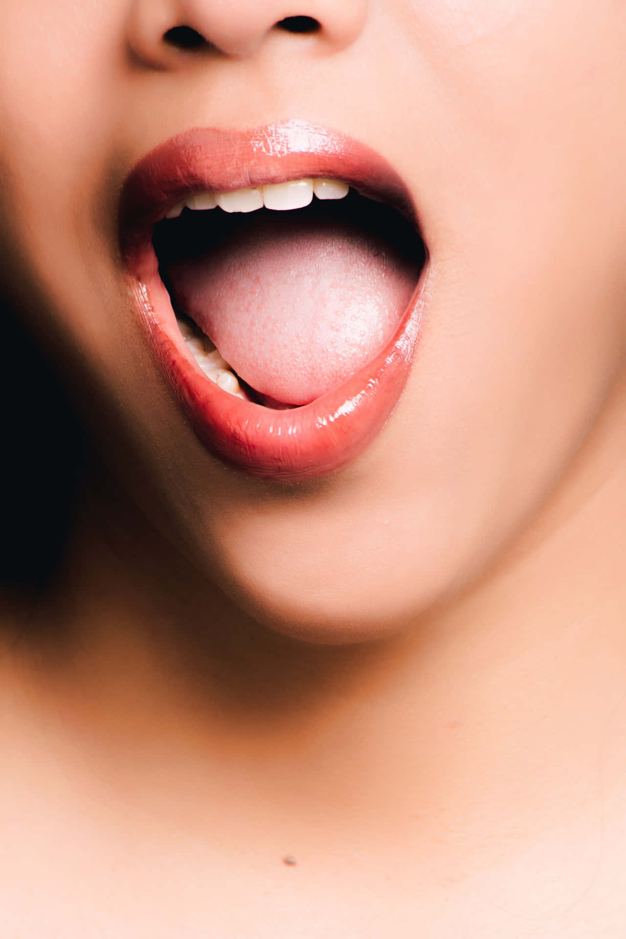 Oral Mouth Woman Wallpaper