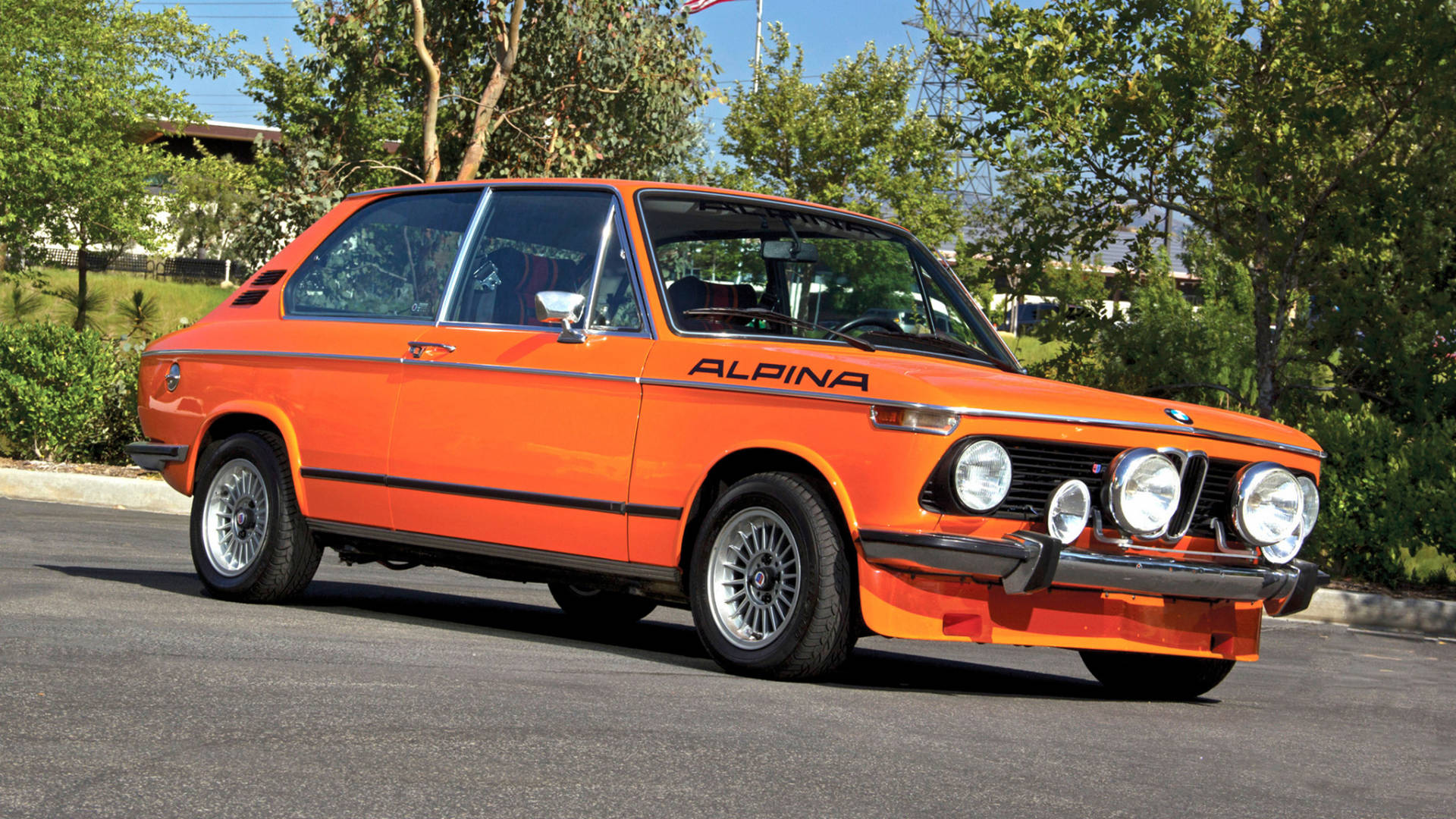 Orange Classic BMW Wallpaper