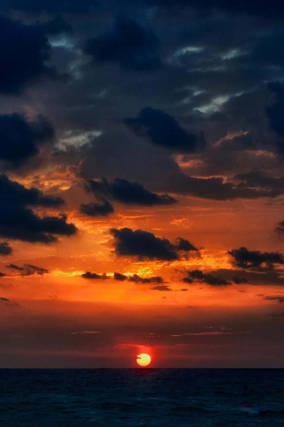 Breathtaking Orange Sunset Wallpaper