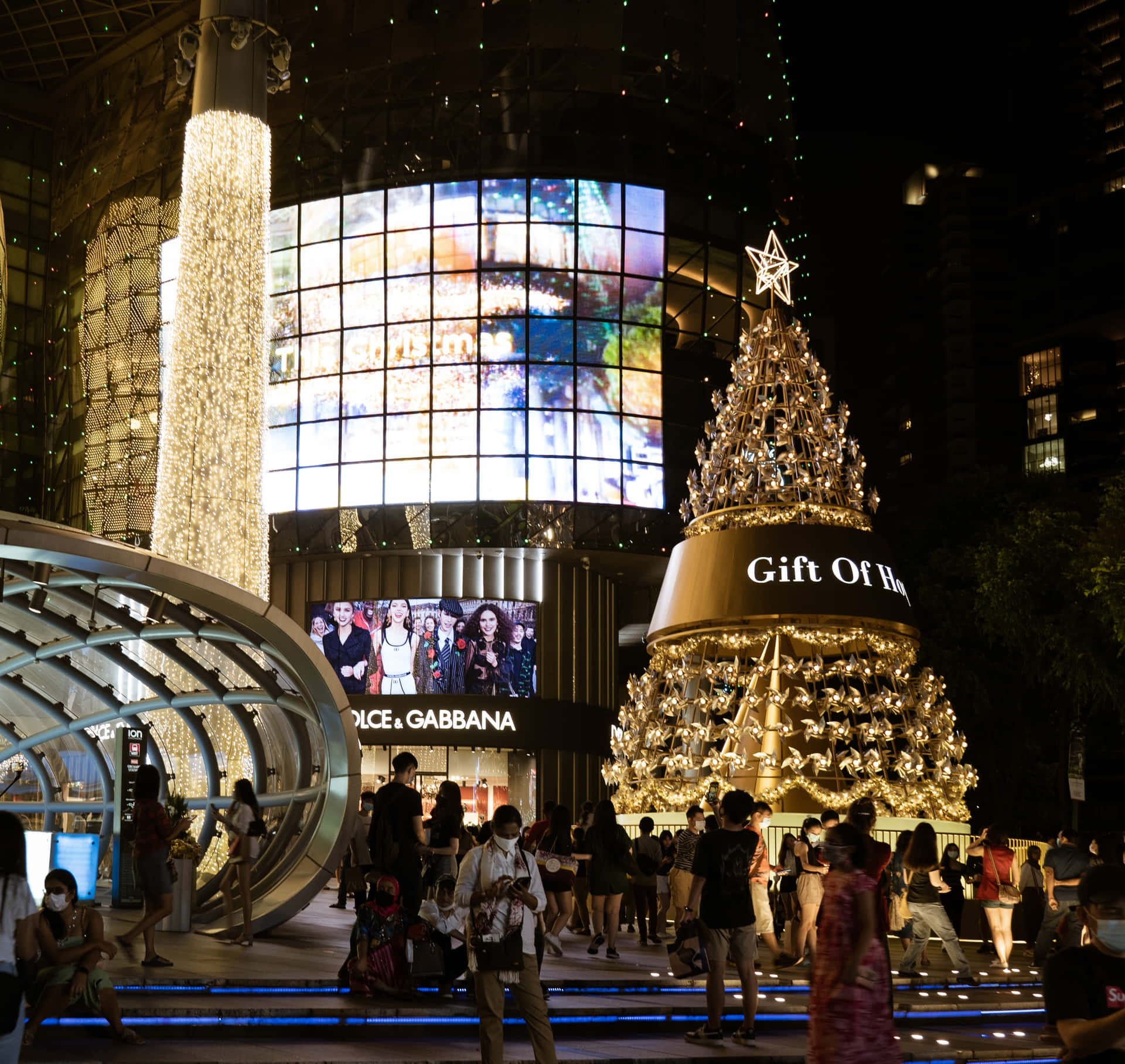 Orchard Road Christmas Decorations Wallpaper