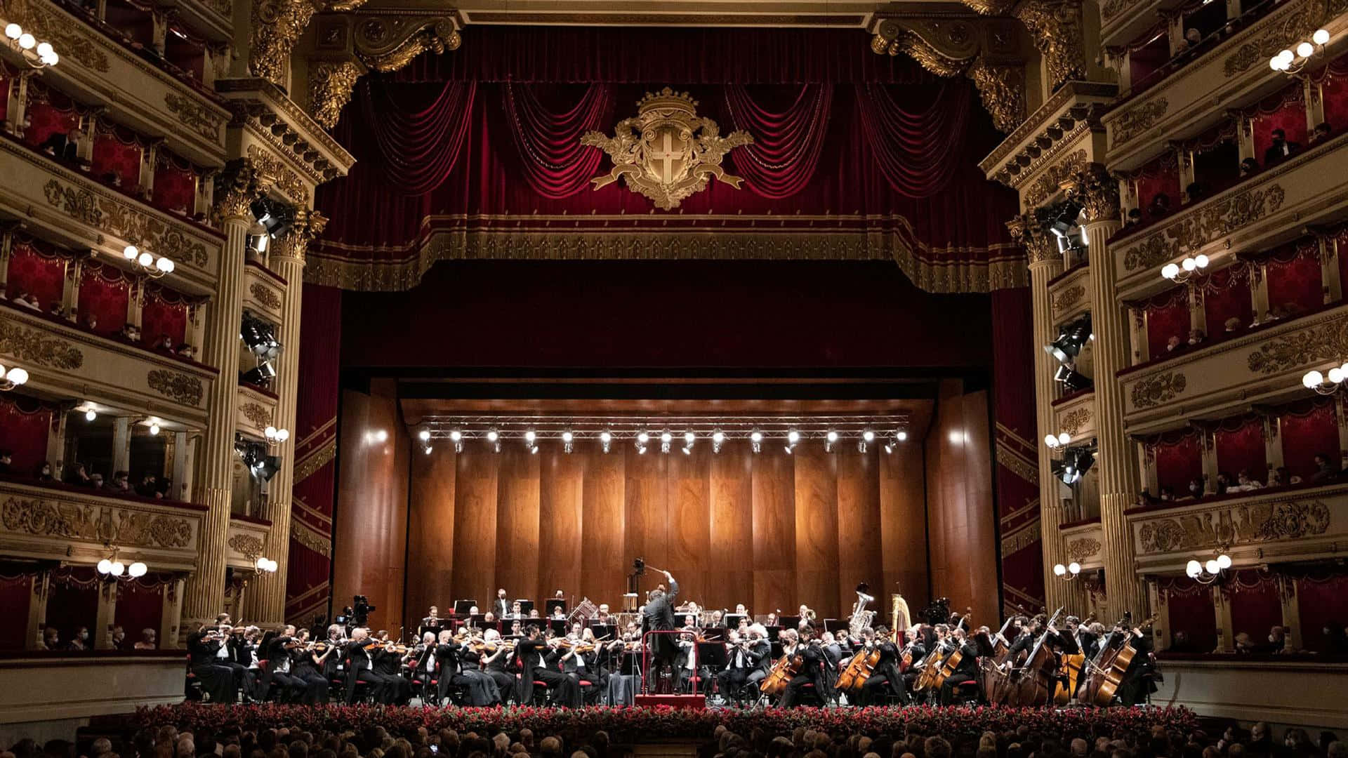Orchestrache Si Esibisce Al Teatro Alla Scala Di Milano Sfondo
