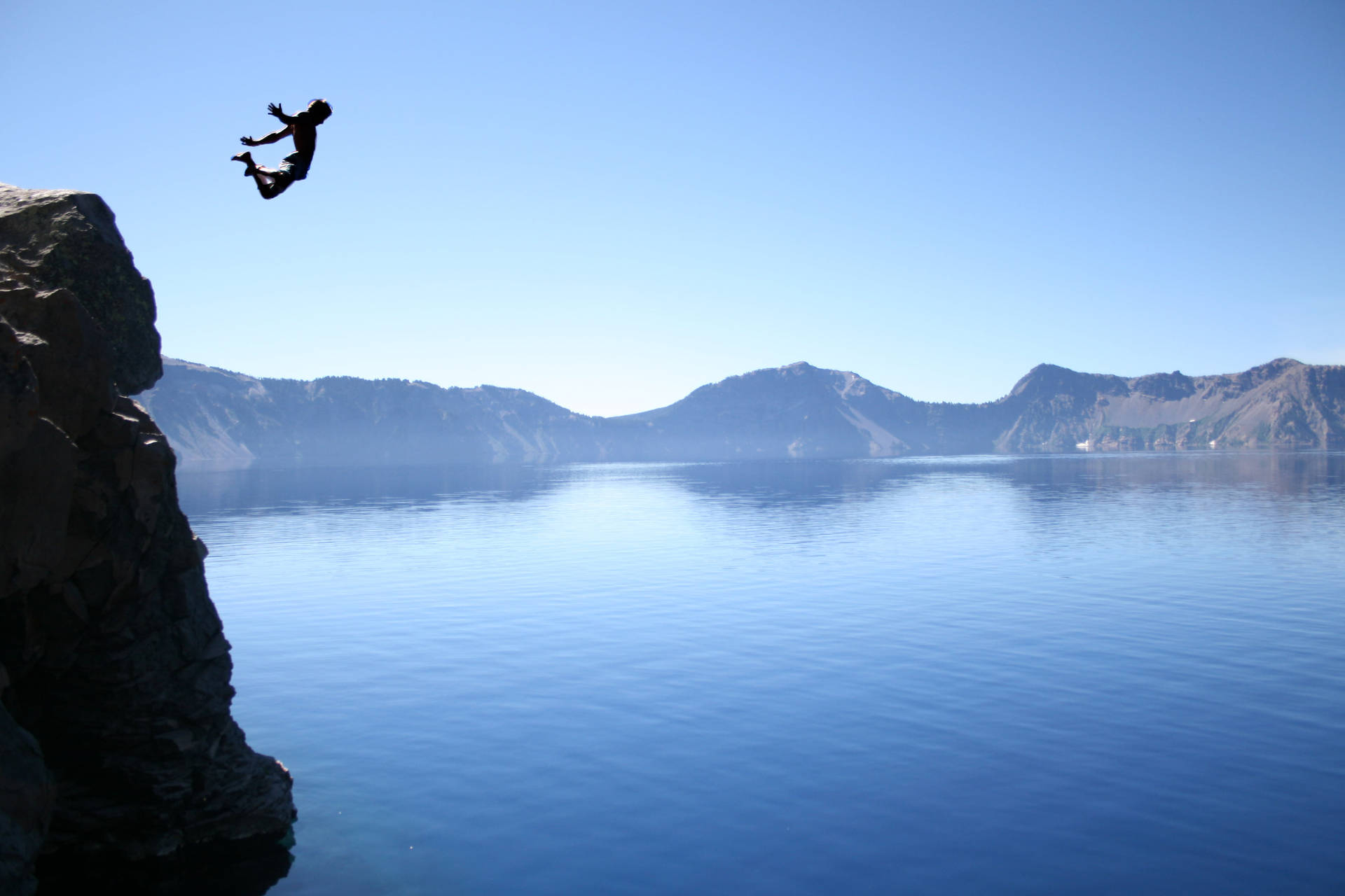 Oregon Crater Lake Cliff Jumping