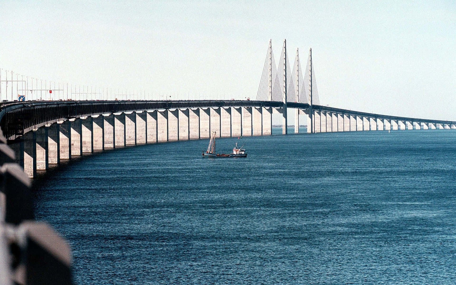 Oresundsbroen København Og Sverige Tapet Wallpaper