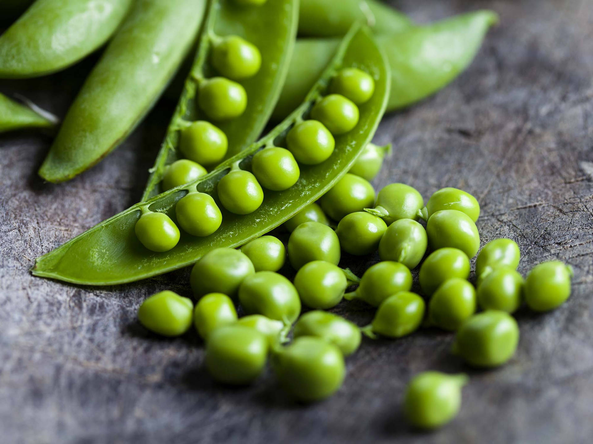 Organic Vegetable Snap Peas Pod Wallpaper
