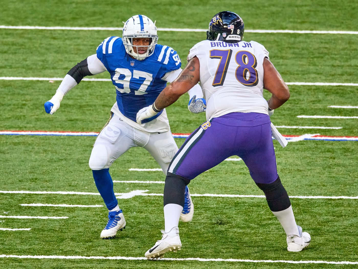 Orlando Brown Jr. Baltimore Against The Indianapolis Colts. Wallpaper
