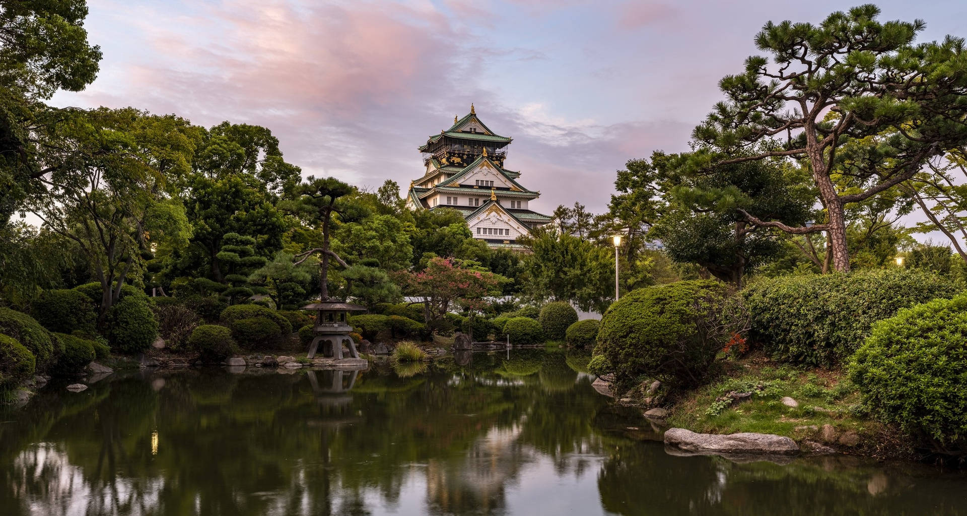 Osaka Castle Nishimura Garden