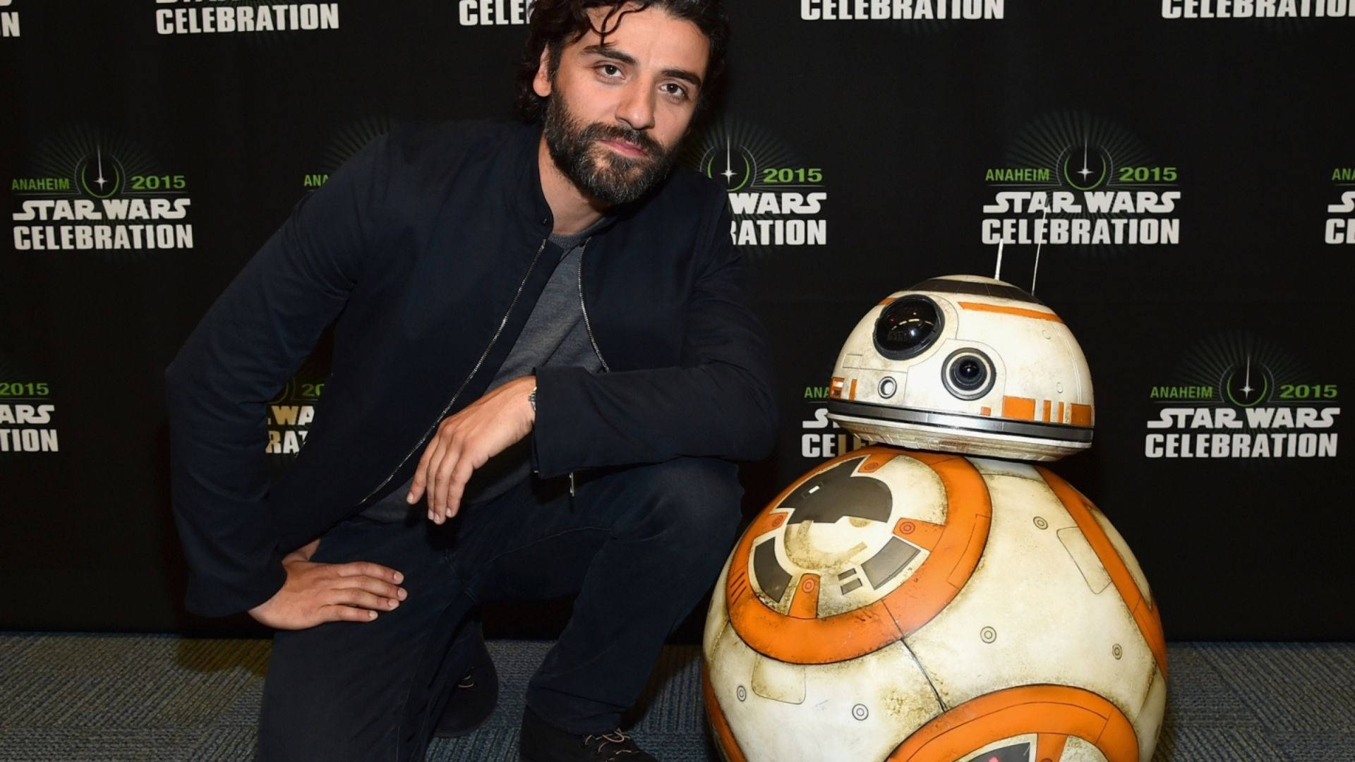 Oscar Isaac med Star Wars robot baggrund tapet Wallpaper