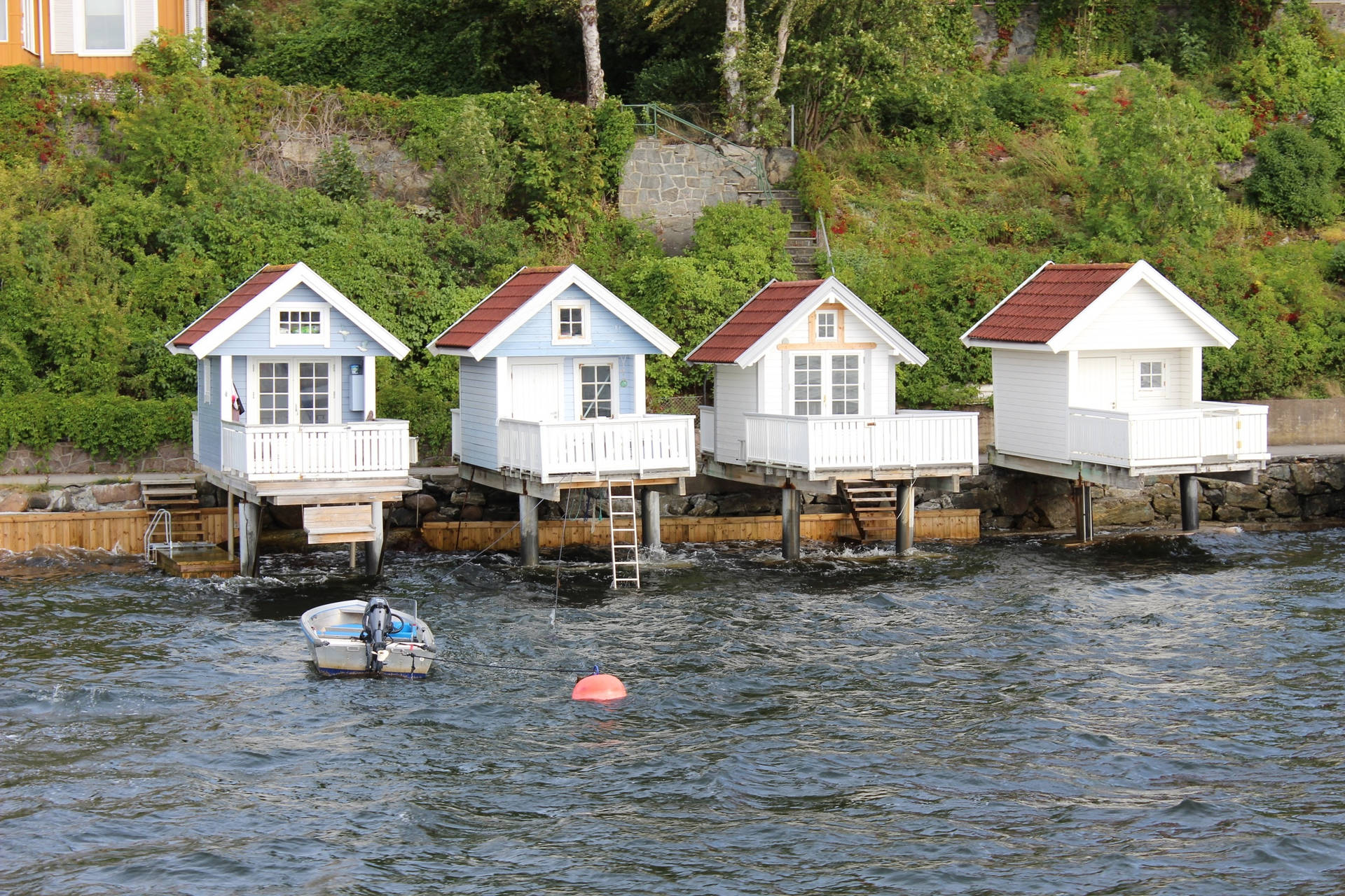 Oslo Cottages Wallpaper
