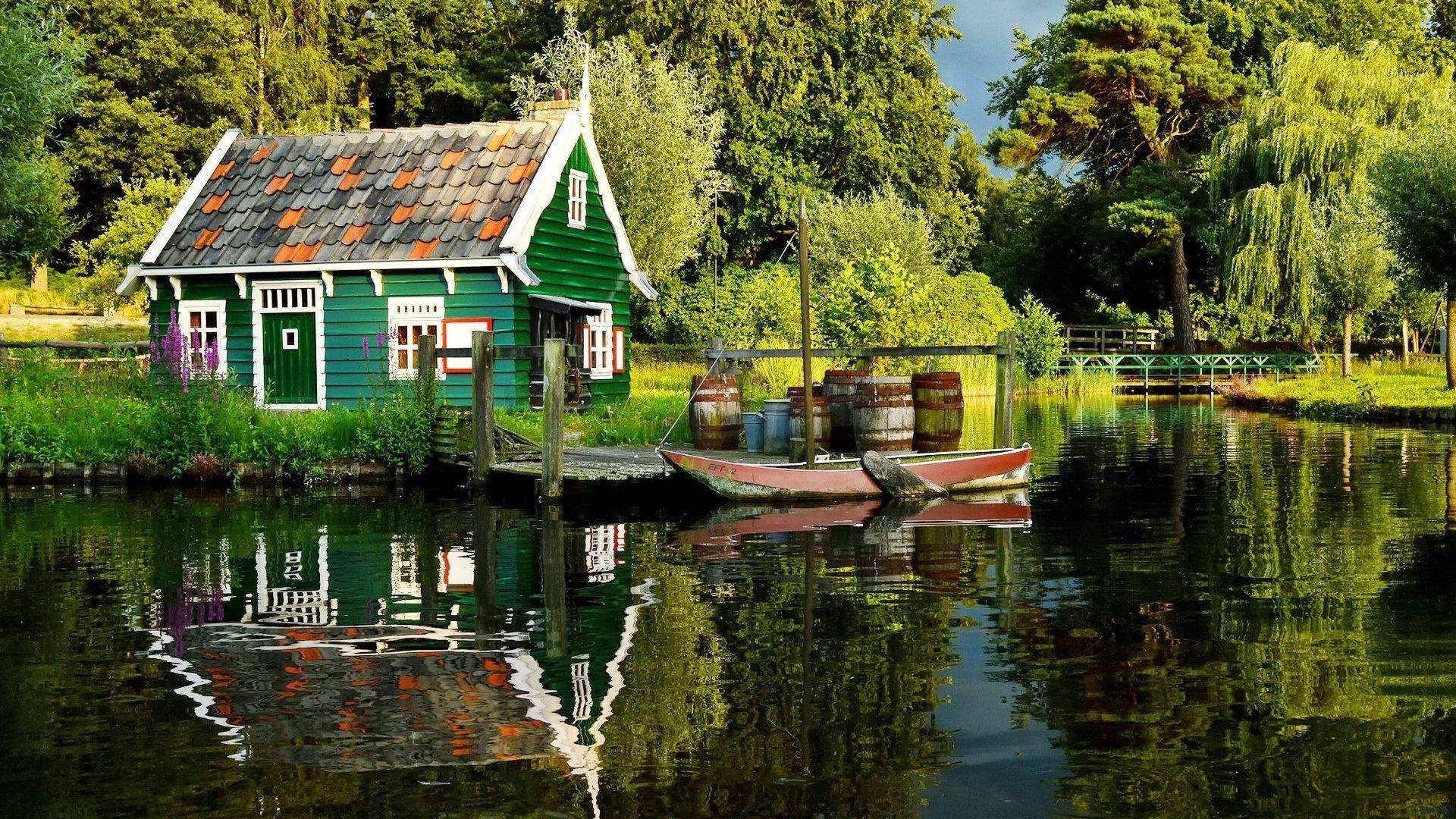 Outdoor Lake Cottage Wallpaper