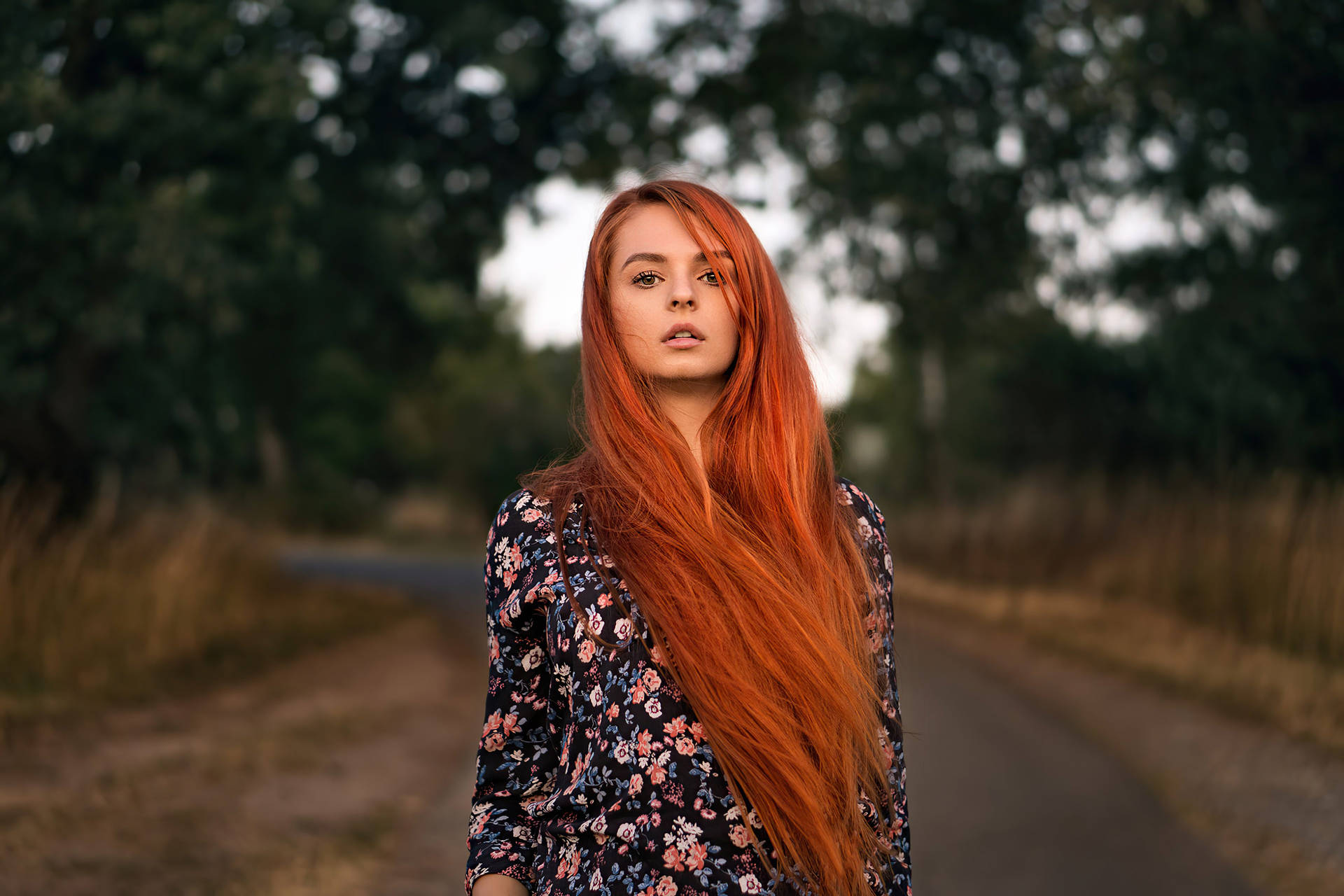 Outdoor Redhead Model Wallpaper
