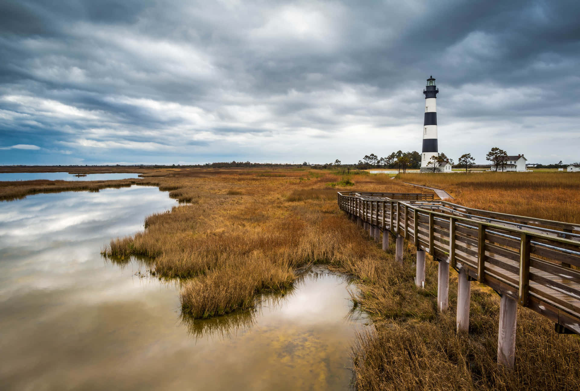 Get lost in the charm of the Outer Banks