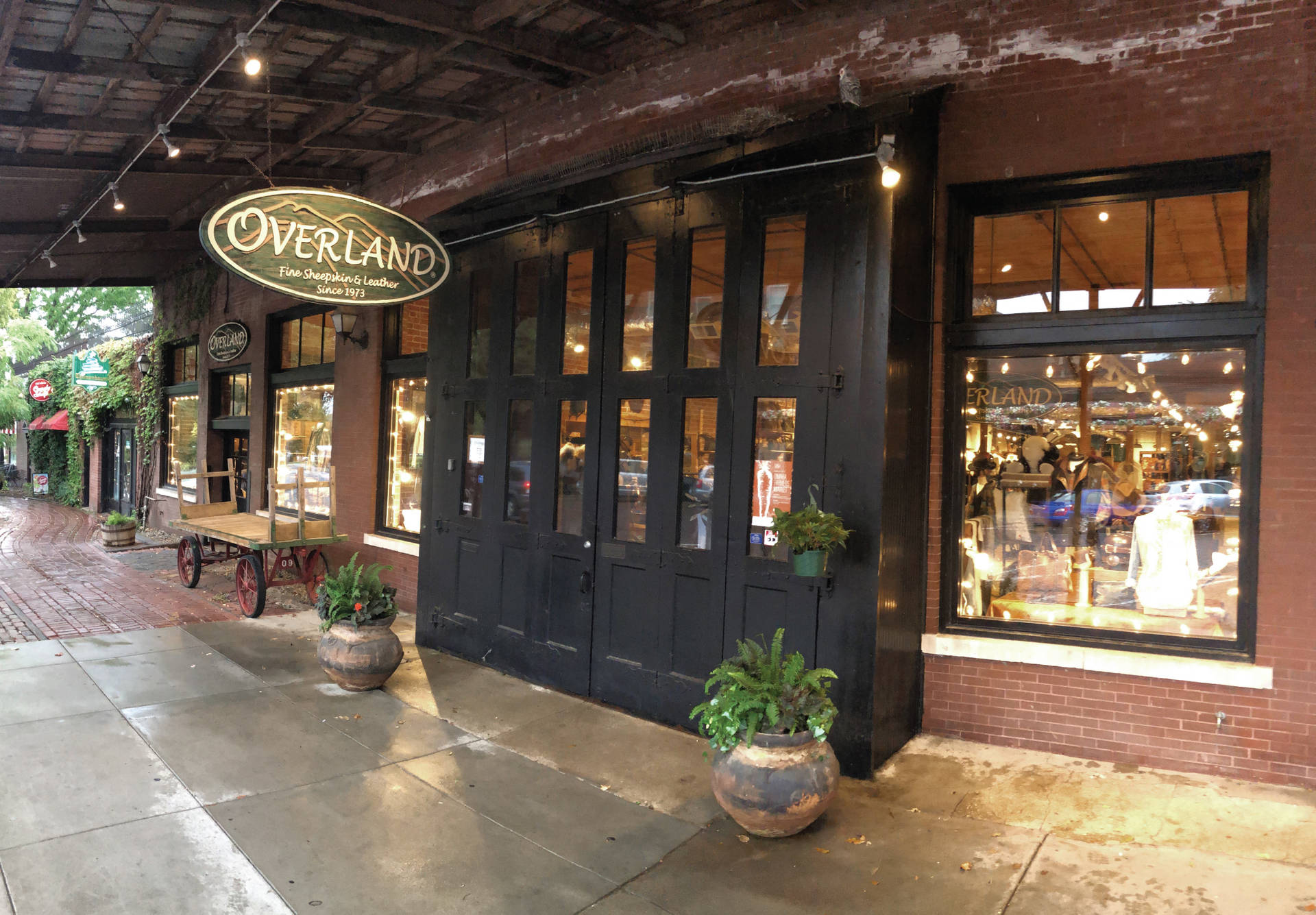 Iconic Overland Sheepskin Company Store in Omaha Wallpaper