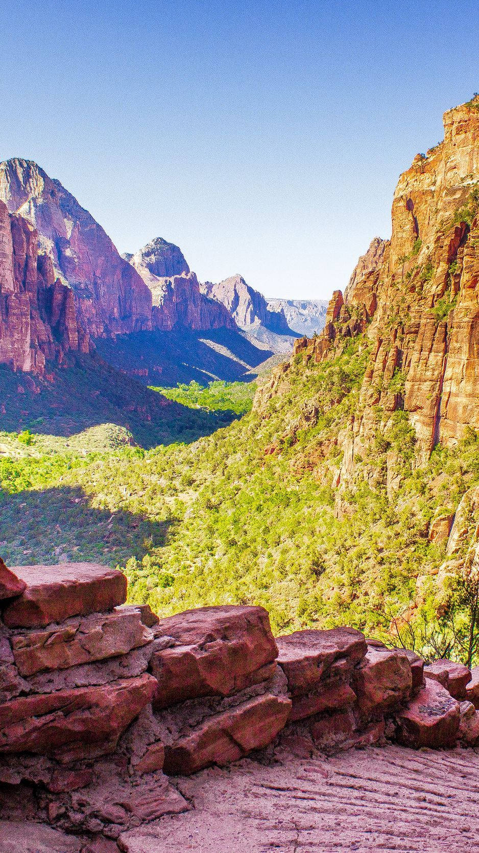 Overlooking The Zion National Park Wallpaper