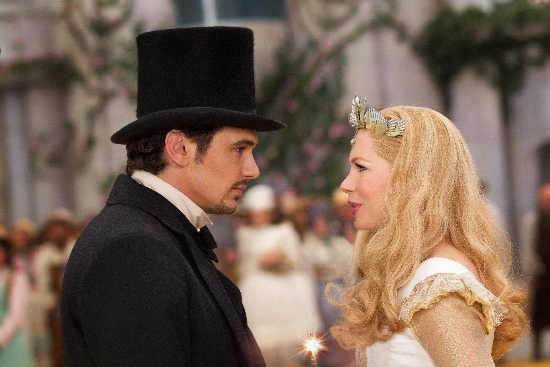Oz The Great And Powerful James Franco And Rachel Williams