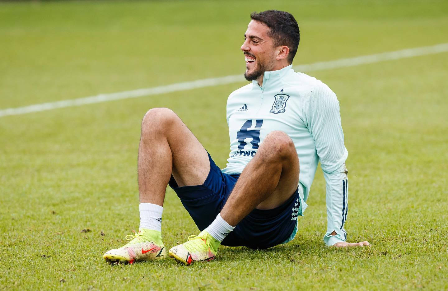 Pablo Fornals Relaxed Picture