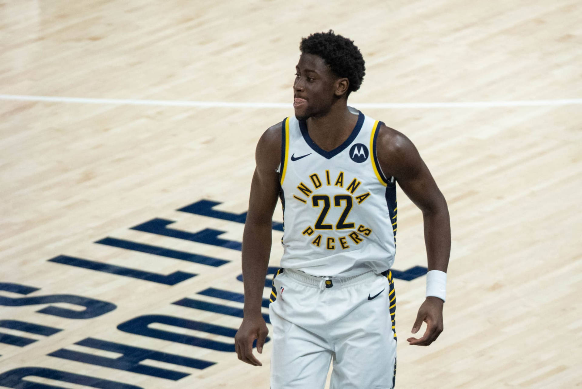 Pacers Caris Levert On Court Wallpaper