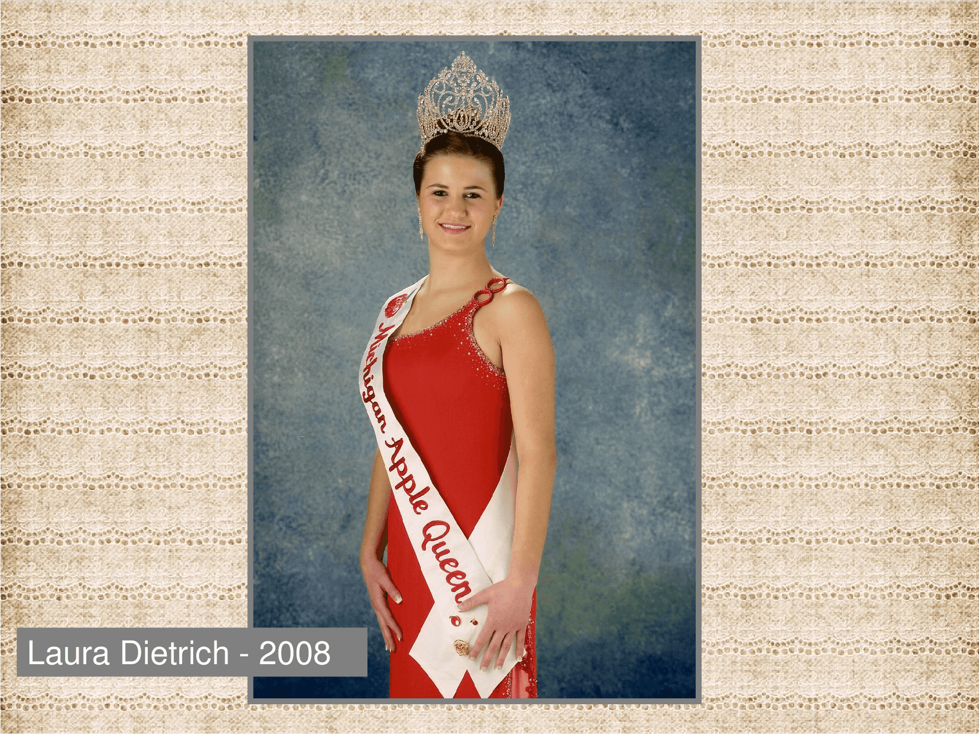 Pageant Queenwith Tiaraand Sash PNG