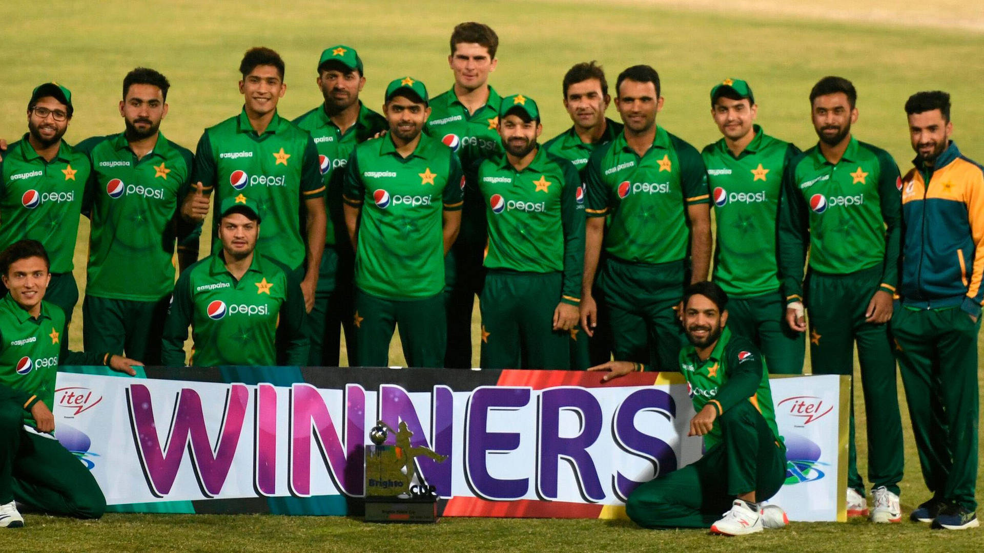 Pakistan Cricket National Team Spillere Tapet Wallpaper