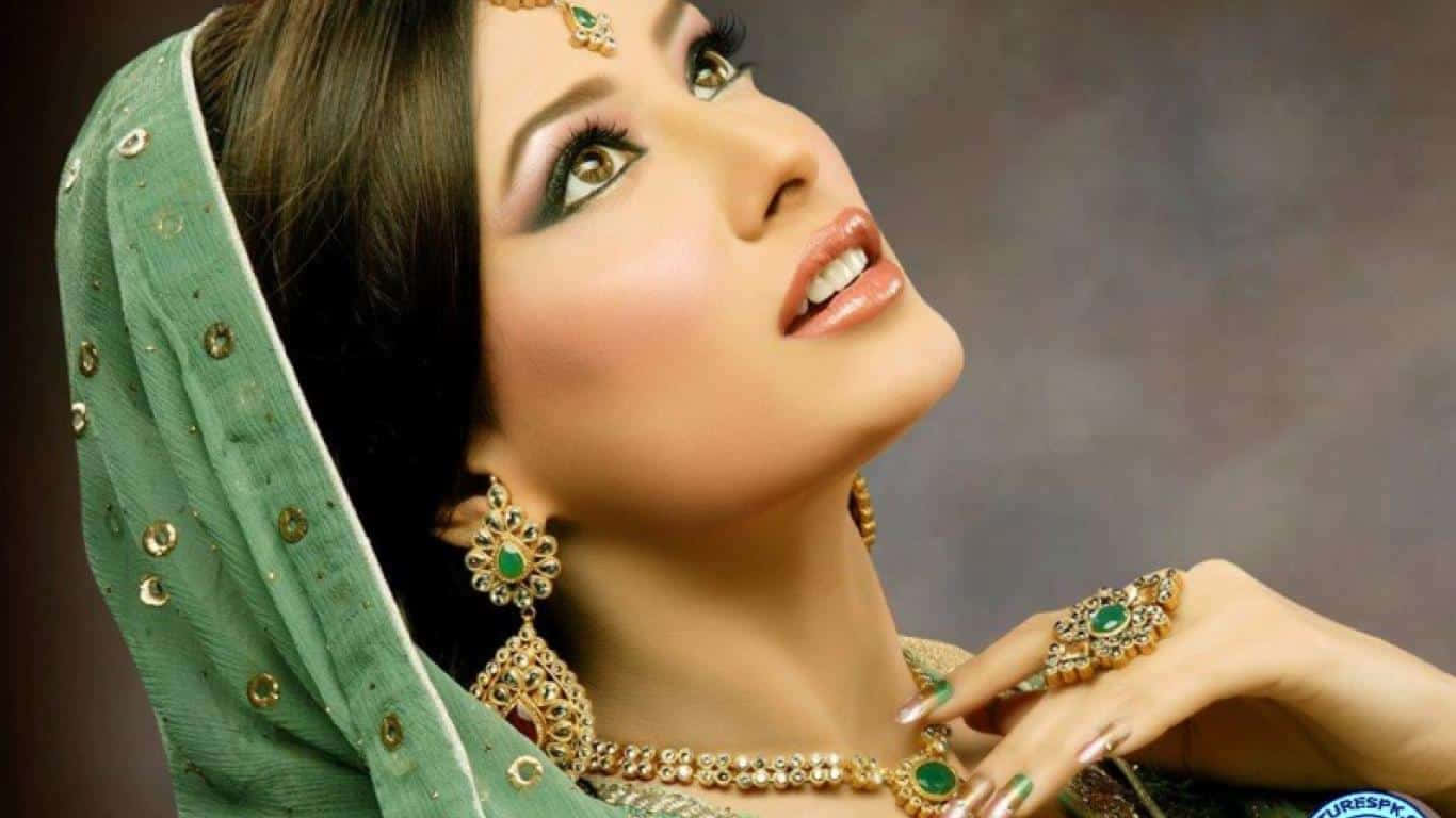 Pakistani Girl Pictures 1366 X 768 Picture