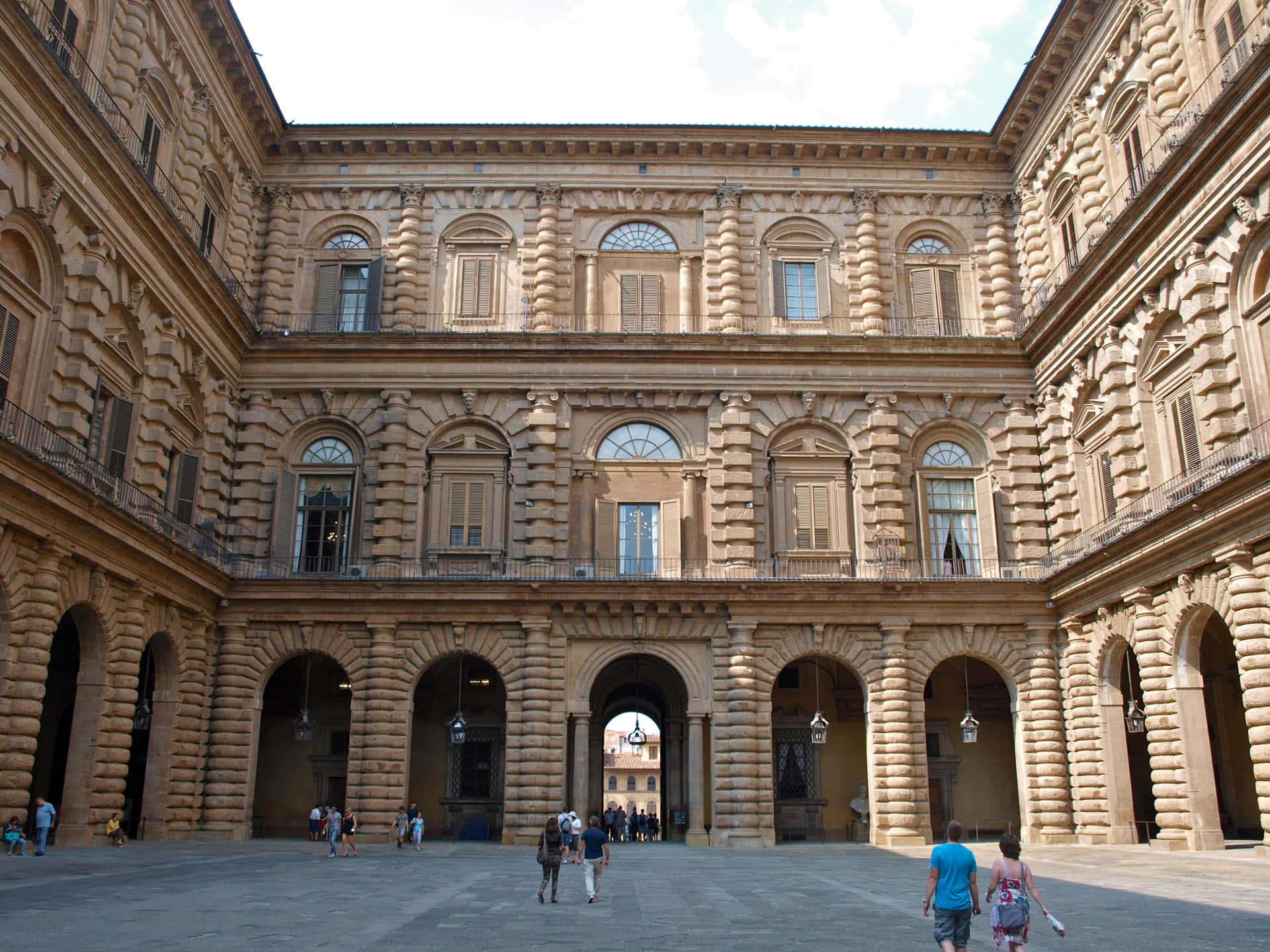 Palazzo Pitti Tourists Picture