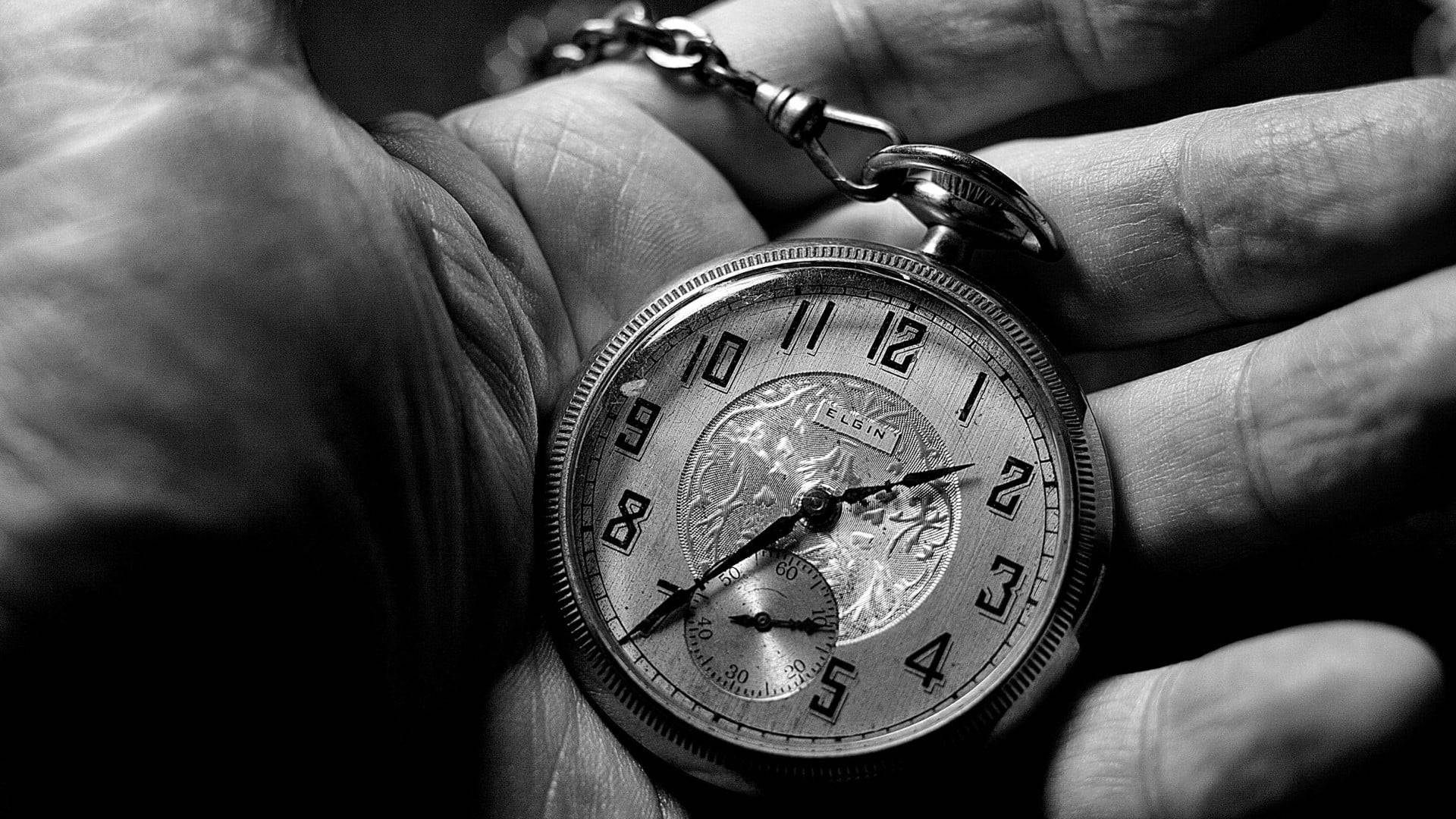 Palm With Pocket Watch Tiempo Background Wallpaper