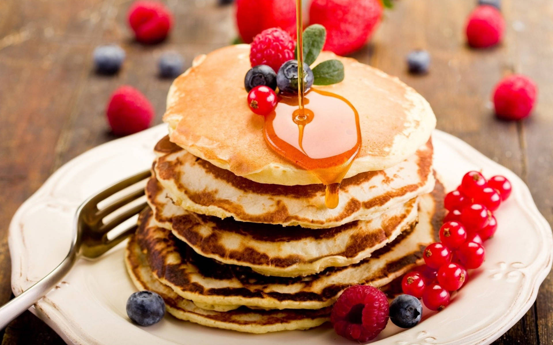 Pancakes With Berries On Plate Wallpaper