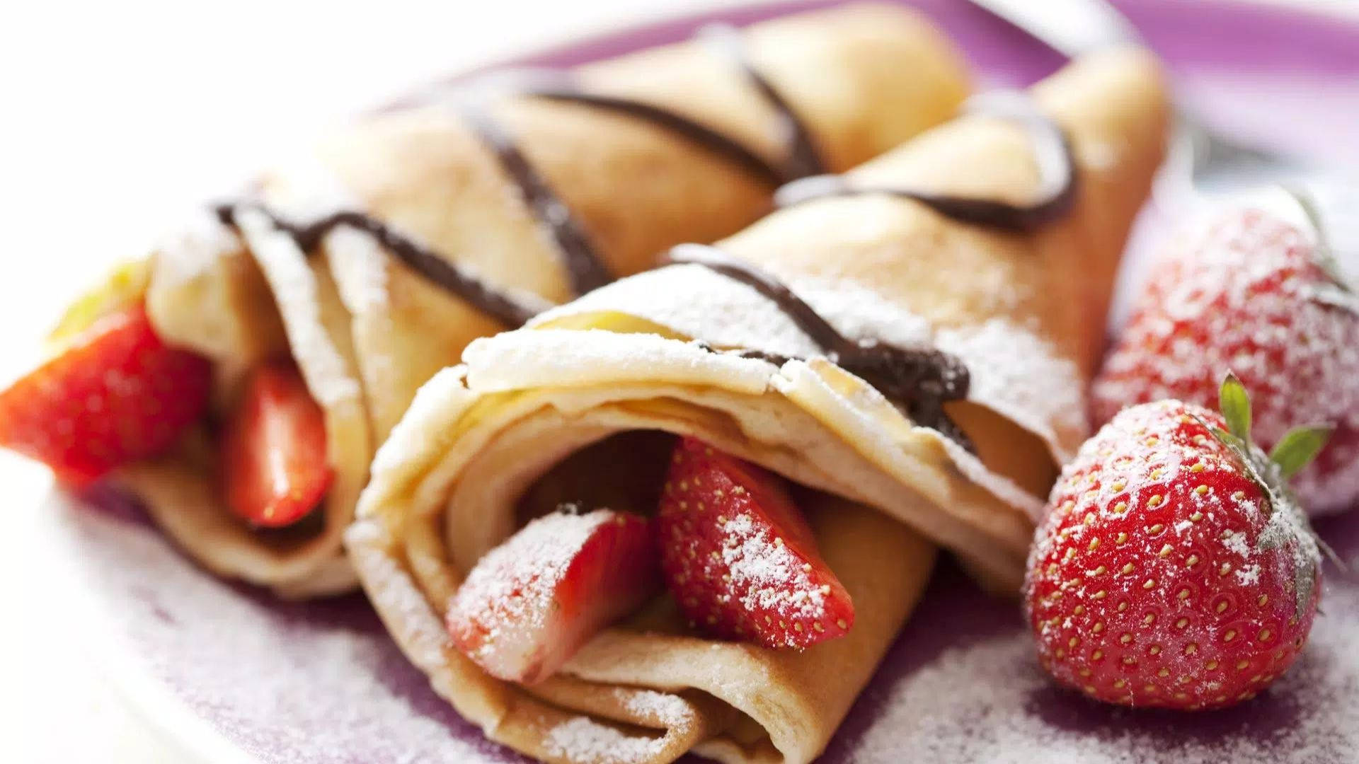 Pancakes With Strawberries Inside