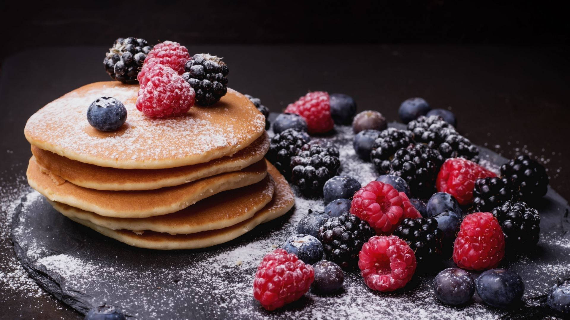Pancakes With Sugar And Berries