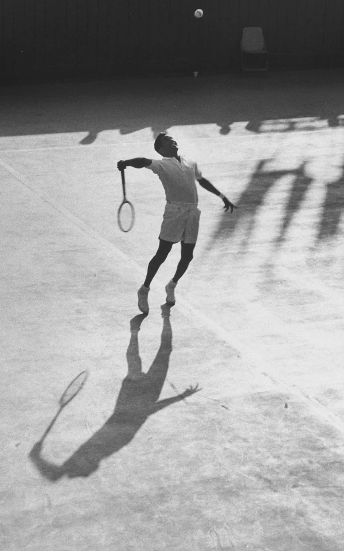 Pancho Segura I Tennis Court Hyldest Tapet Wallpaper