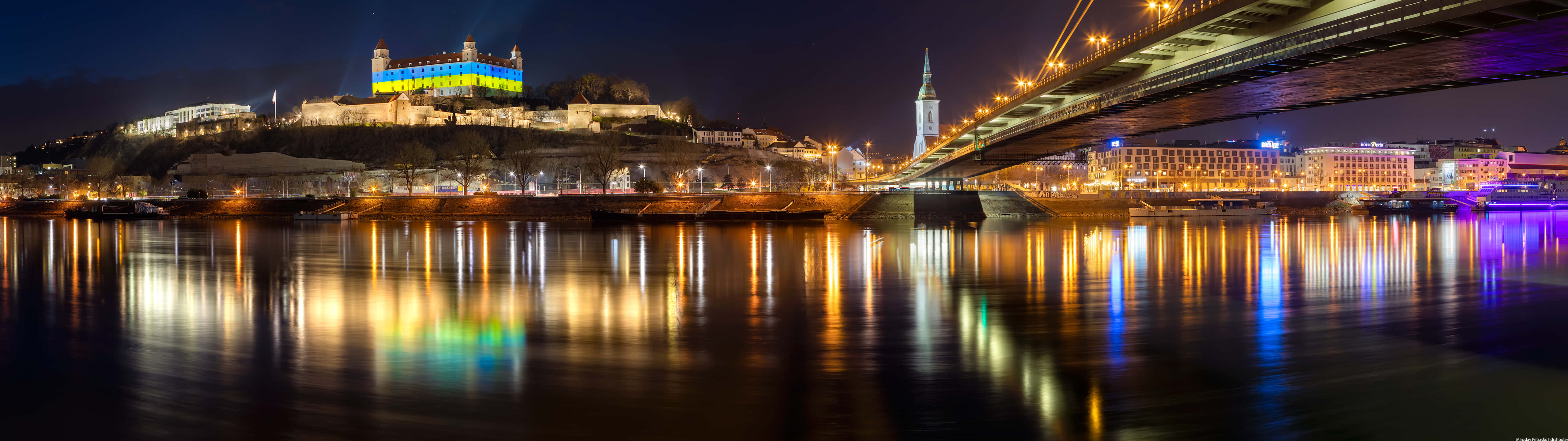 Panoramic Nighttime Cityscape Bridge Reflection Wallpaper