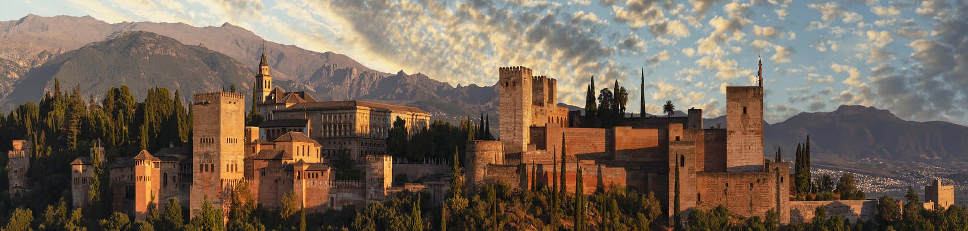Vackerpanoramabild Av Alhambrapalatset.