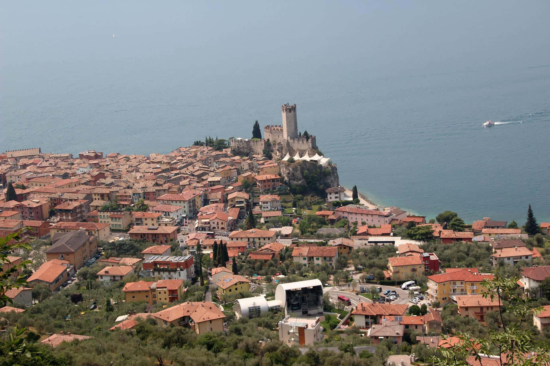 Panoramic View In Lago Di Garda Wallpaper