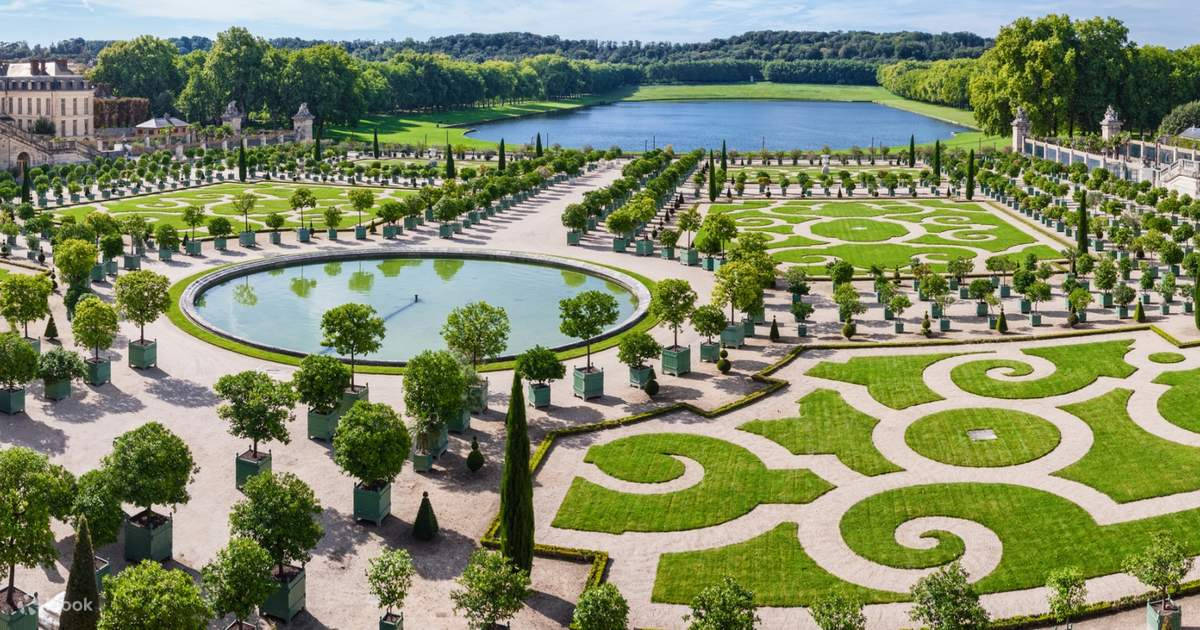 "Majestic Panoramic View of Parterres at the Palace of Versailles" Wallpaper