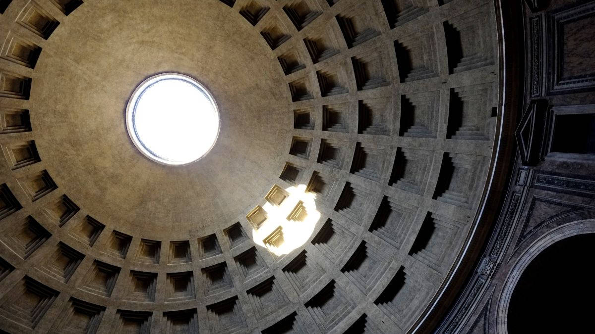 Pantheon Dome Ceiling Wallpaper