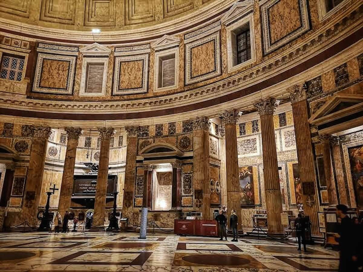 Pantheon Rich Interior Wallpaper