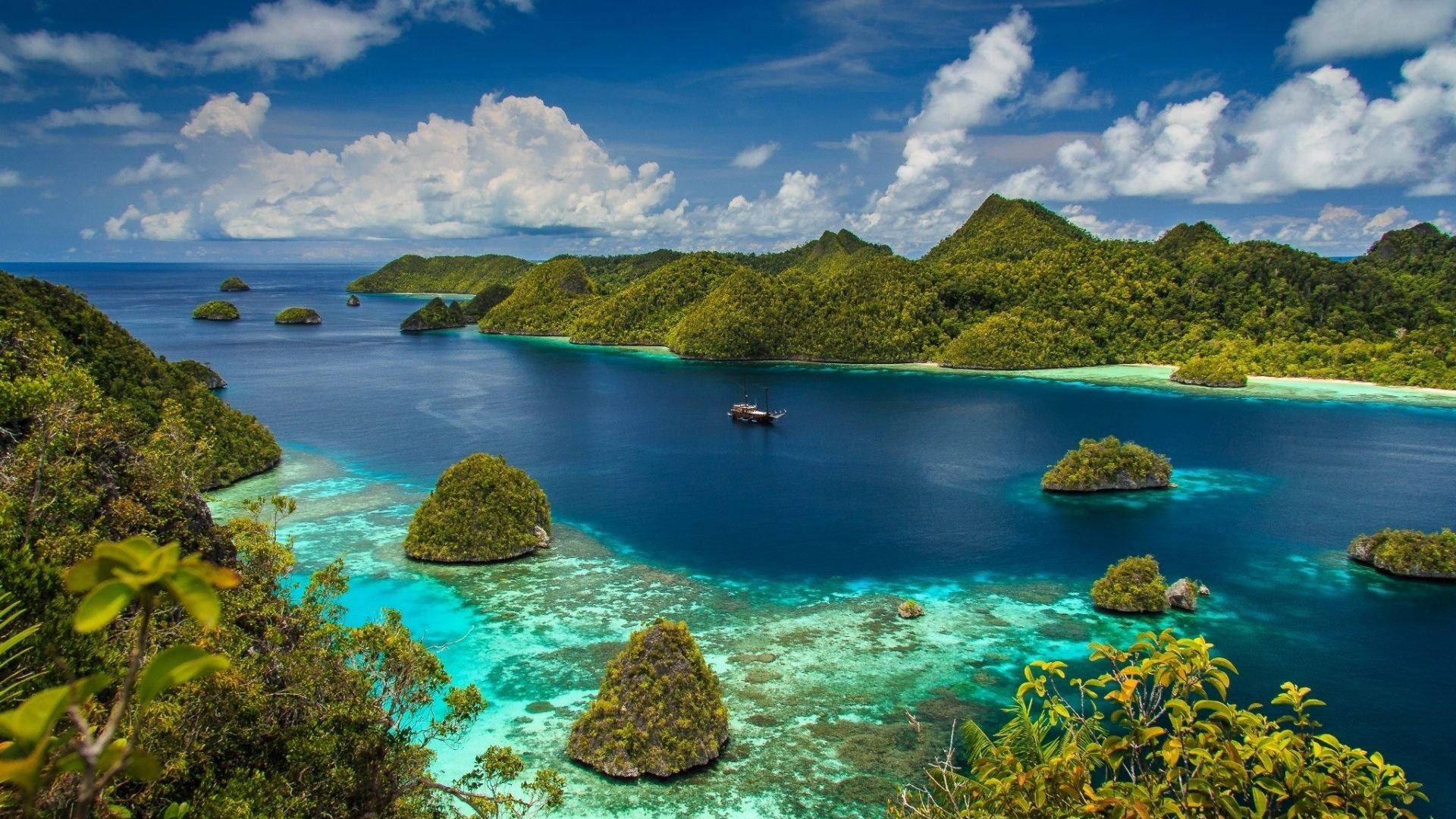 Papua New Guinea Little Islands