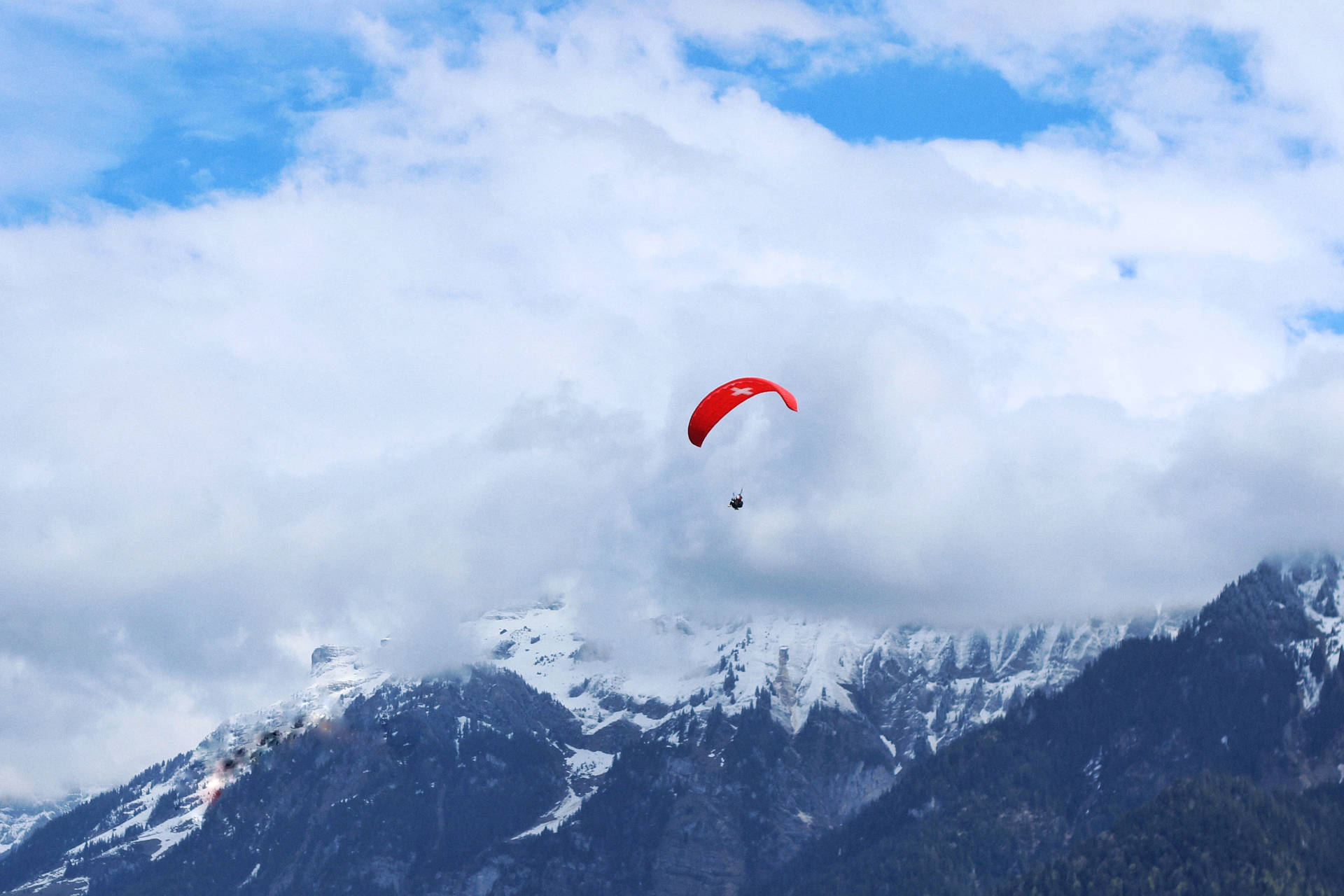 Paragliding Mid-air Shot Wallpaper