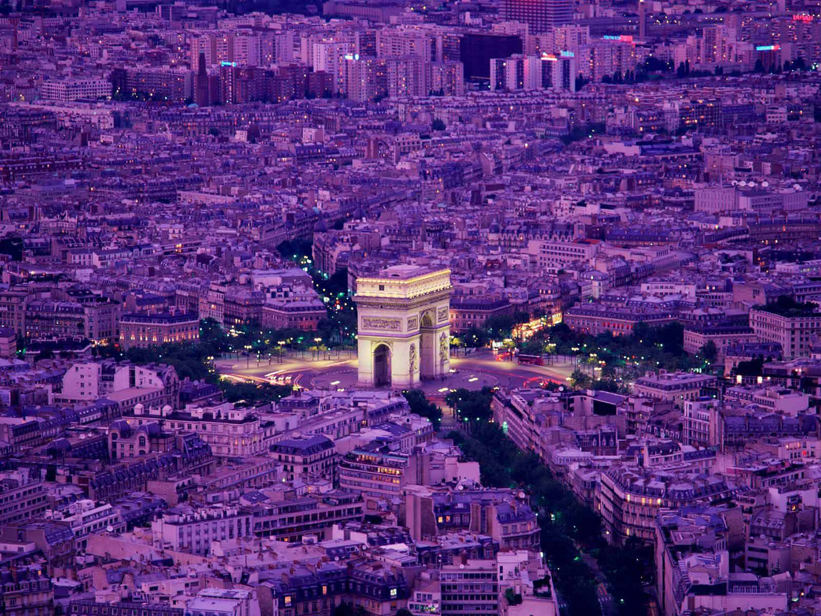 "The beauty of the Paris night skyline" Wallpaper