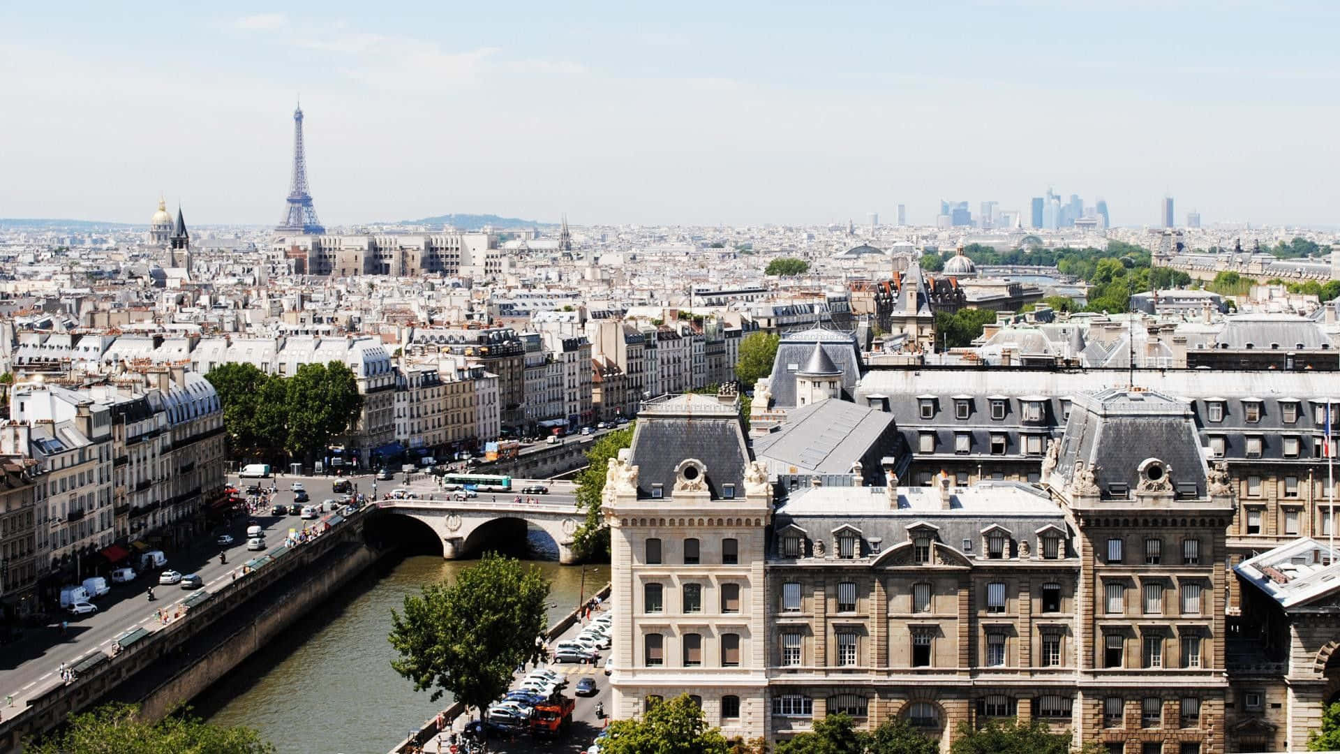 Erlebensie Die Schönheit Von Paris Vom Komfort Ihres Desktops Aus Wallpaper