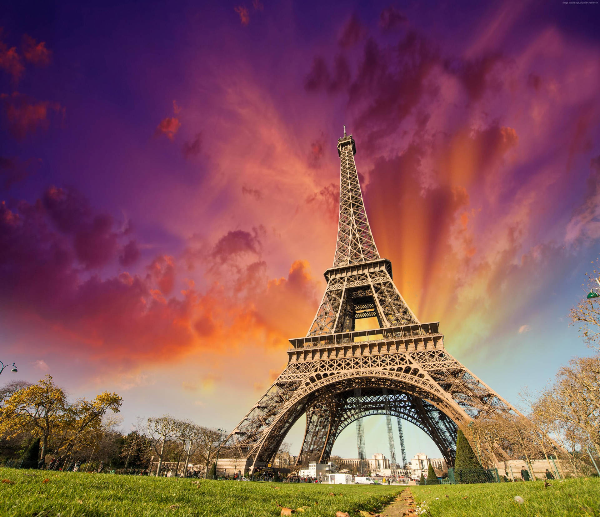 Hermosopaisaje En La Torre Eiffel De París Fondo de pantalla