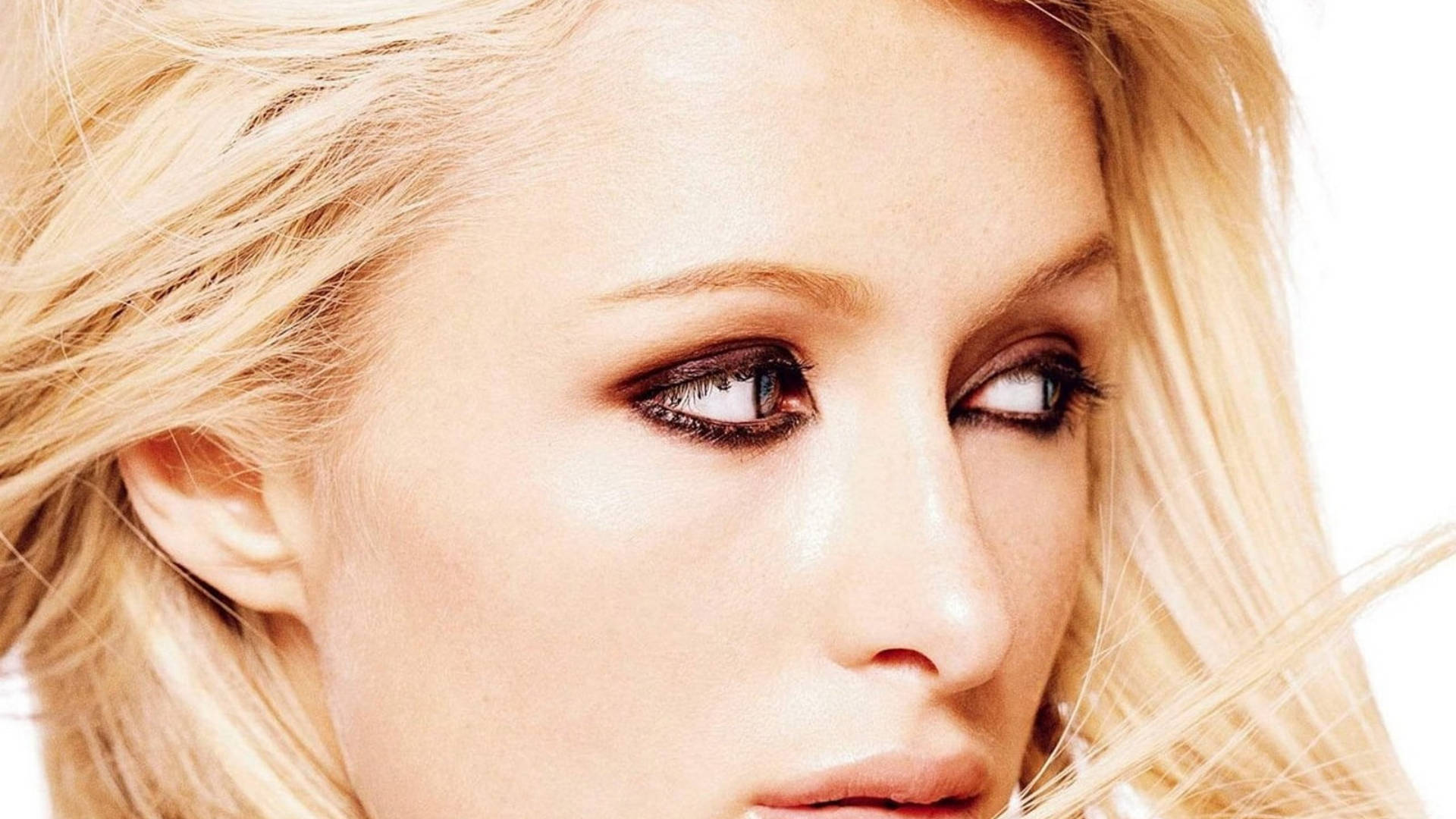 Paris Hilton Eyes Close Up Background