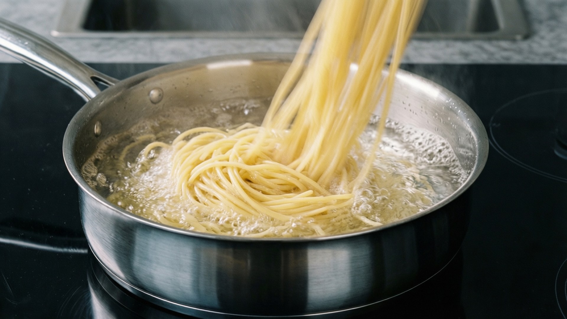 Pasta Mendidih Wallpaper
