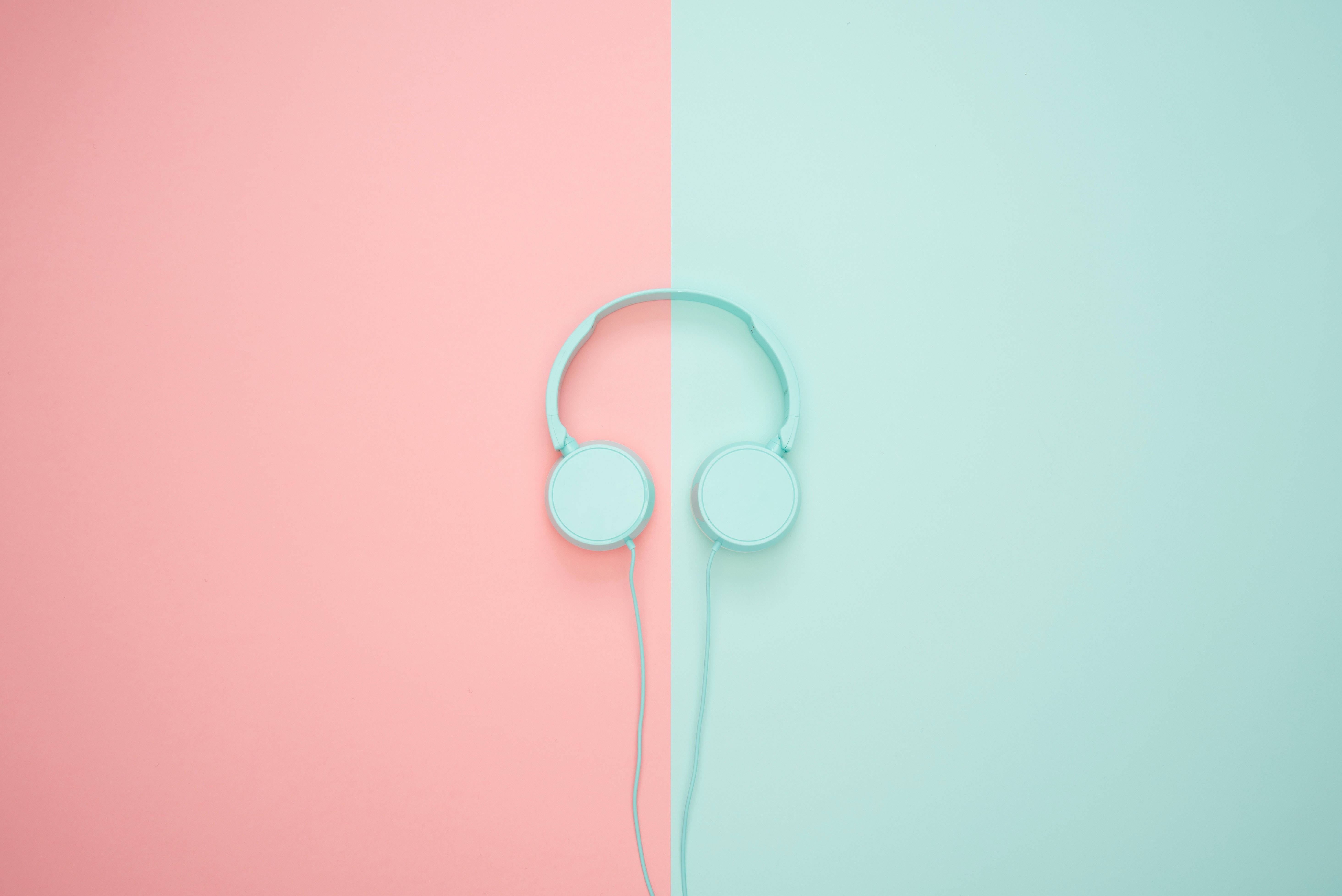 Pastel 4k Headphones Wallpaper
