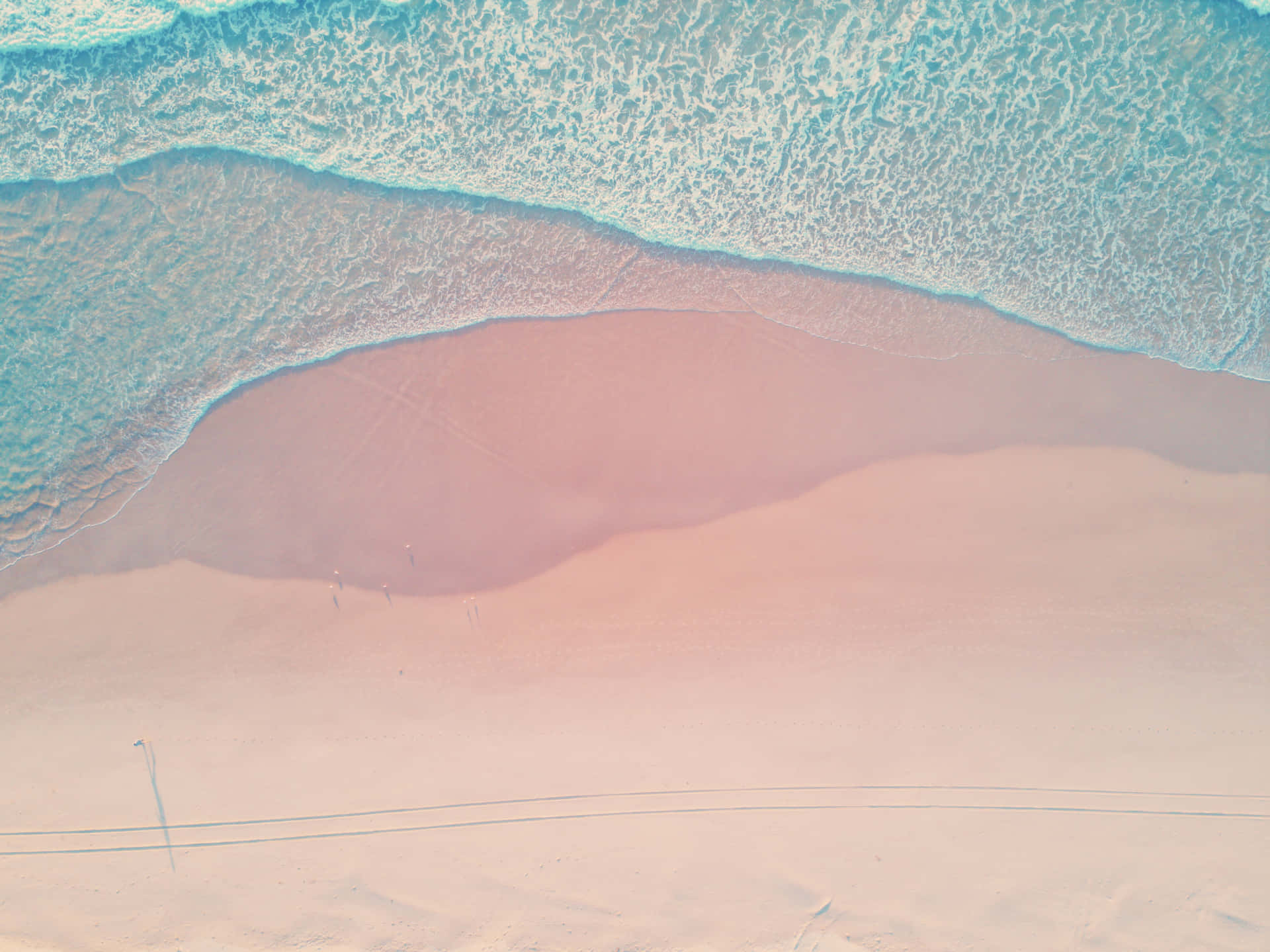 Genießensie Die Schönheit Eines Ruhigen Pastellfarbenen Strandes Wallpaper