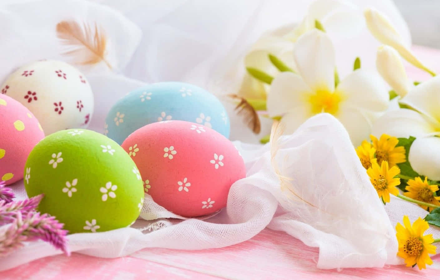 Get ready for spring with this beautiful pastel Easter backdrop