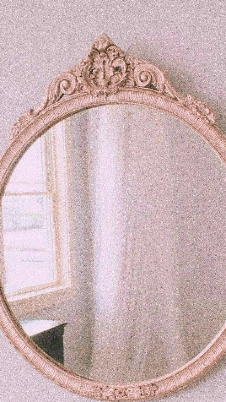 Pastellpfirsich Vintage Ovaler Spiegel Wallpaper