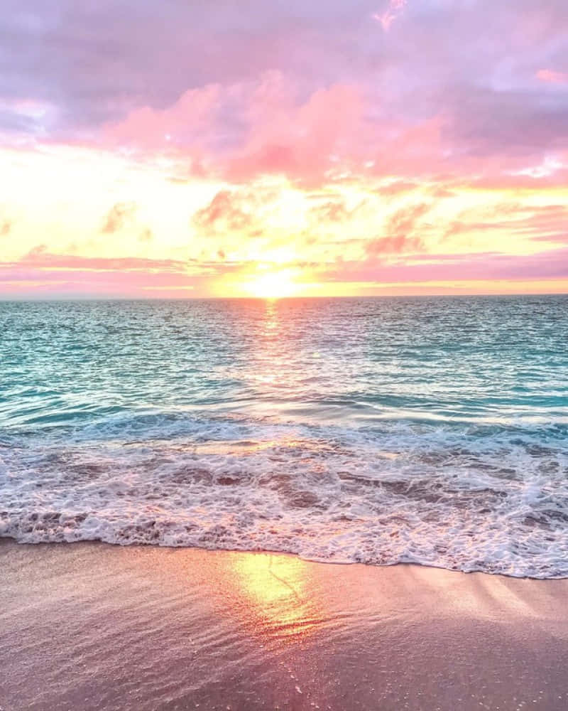 Pastel Sunset Beach Serenity Wallpaper