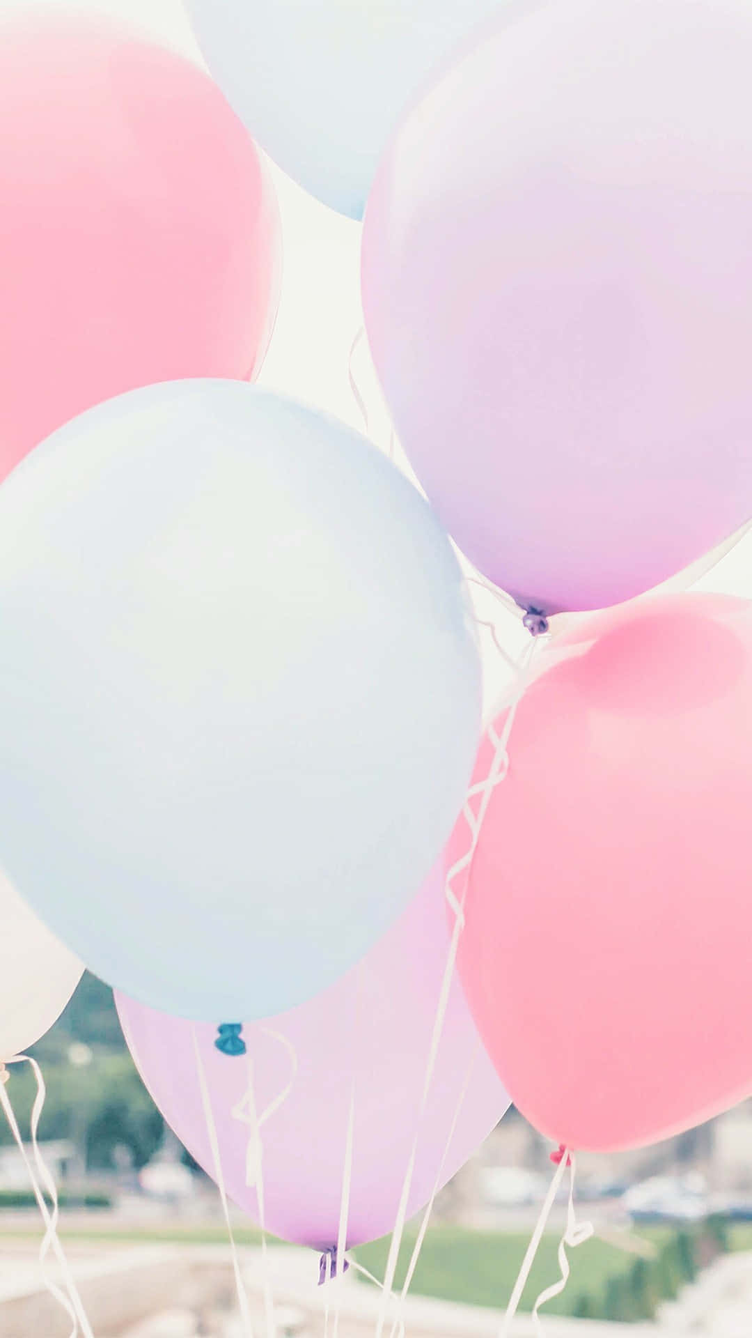Unlock a vintage look with this beautiful pastel iPhone Wallpaper