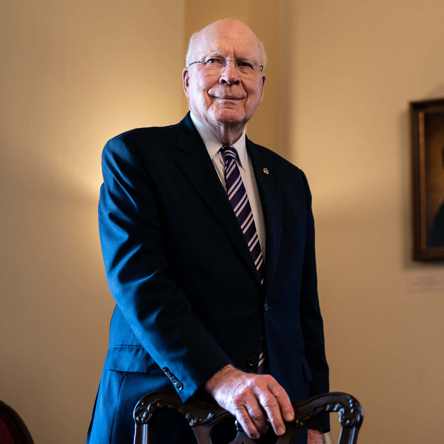 Patrick Leahy Hand On Chair Wallpaper